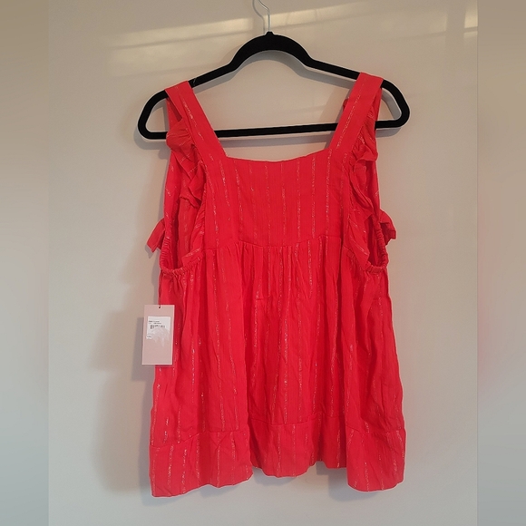 Red Ruffle tank Top - Picture 2 of 2